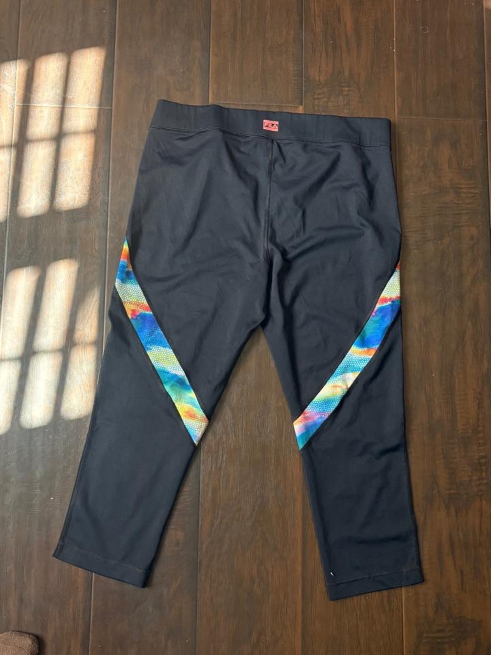 FILA Sport Performance Running Leggings/Capris (NWOT) Women's (L) Black & Multi